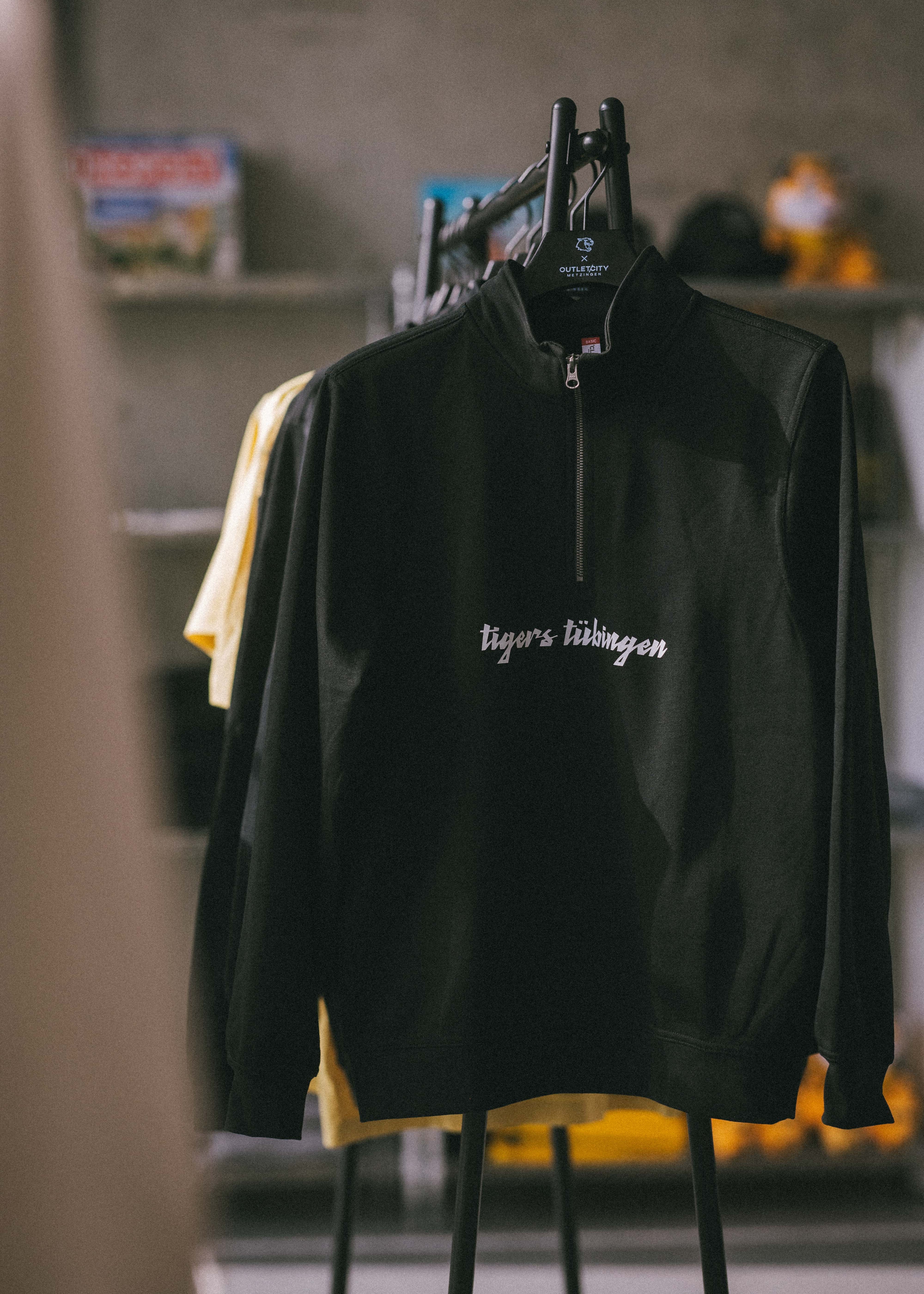 Halfzip "Tigers Tübingen" Schwarz