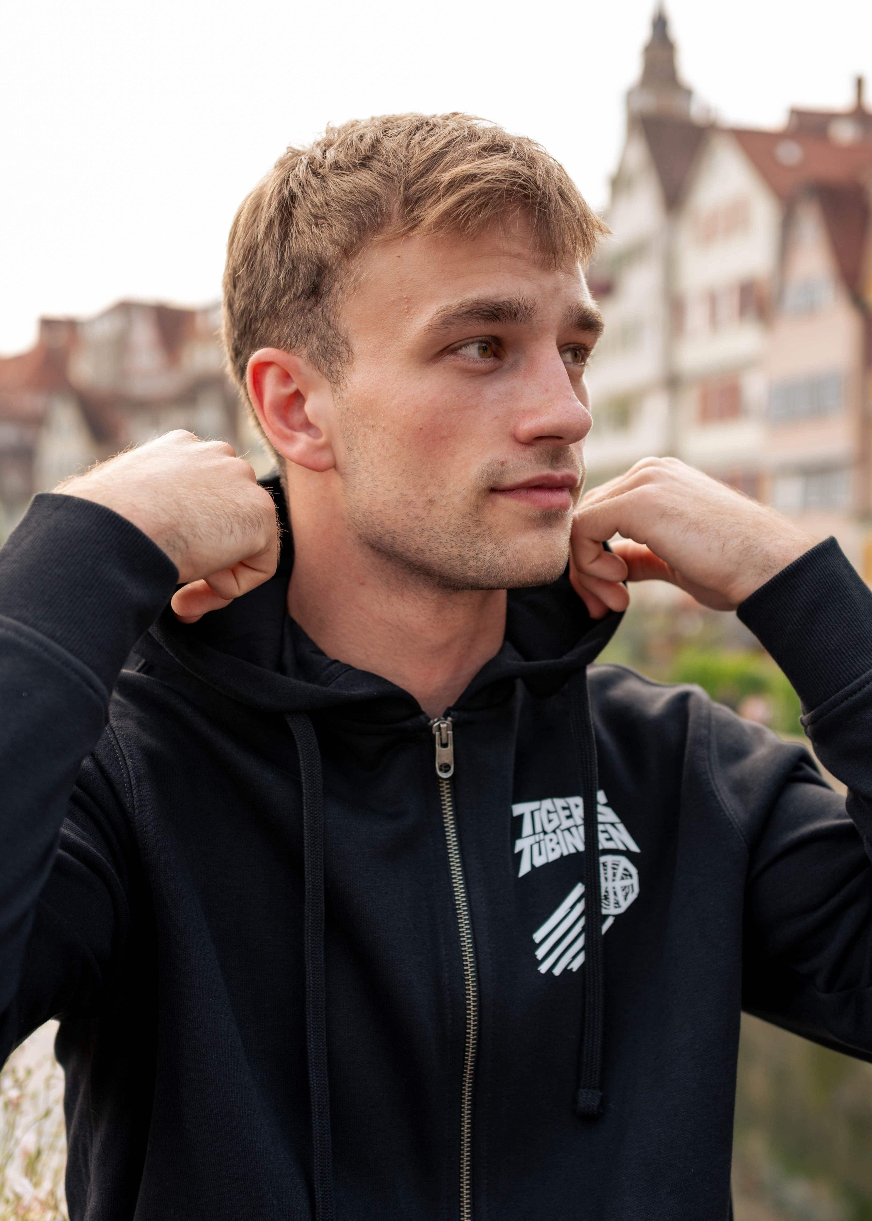 Zip-Jacke Graffiti schwarz